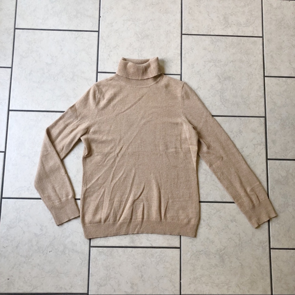 Talbots • pure cashmere camel caramel tan turtleneck sweater, M
